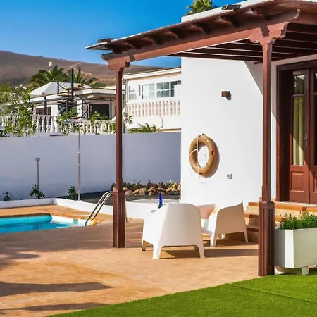 Agradable Y Familiar Con Piscina Casa Inima *