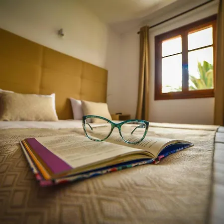 Agradable Y Familiar, Con Piscina 