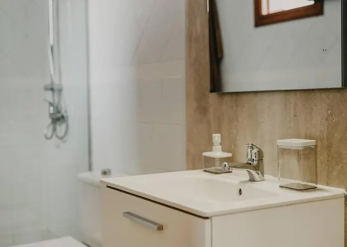 Vila Agradable Y Familiar, Con Piscina 